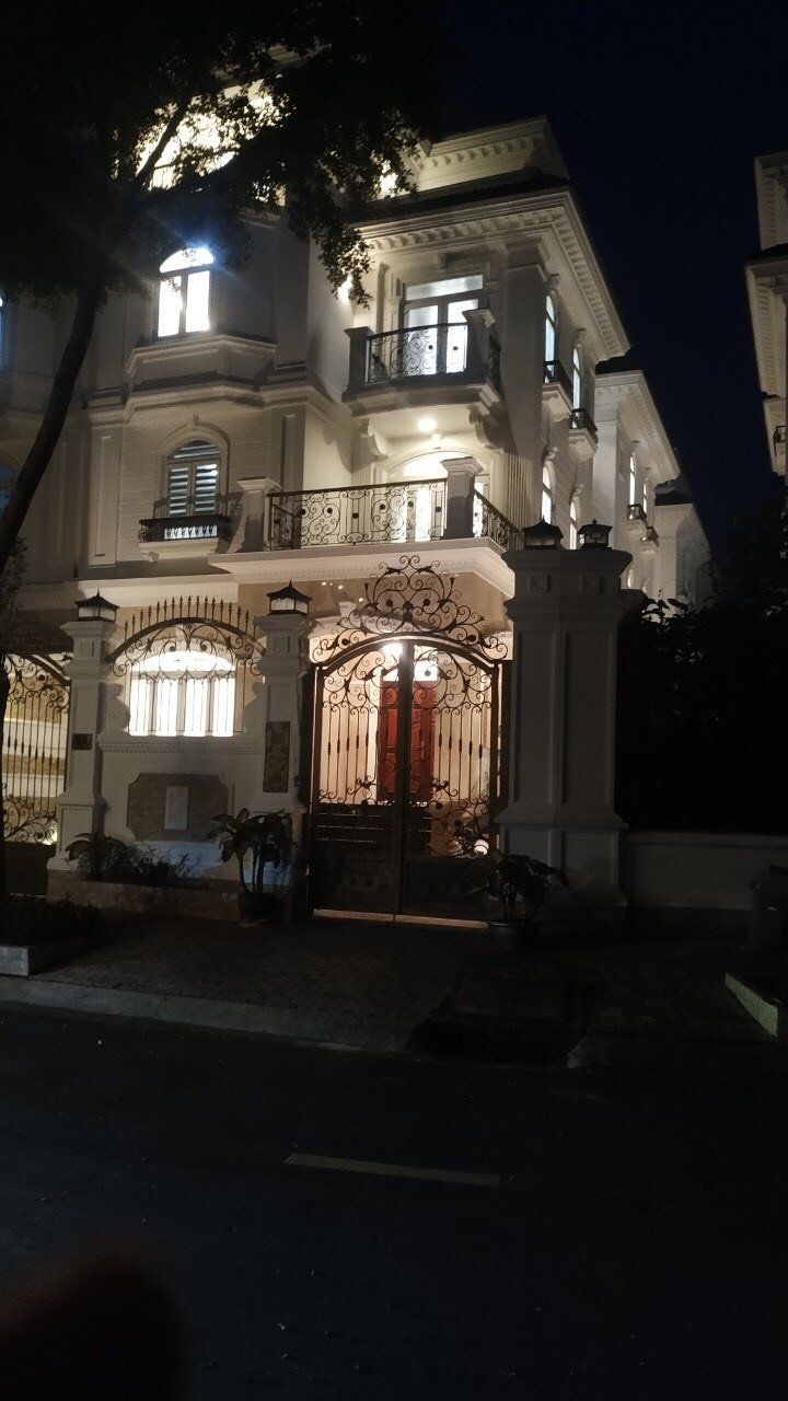 Cho Thuê Biệt Thự City land Quận 7 2