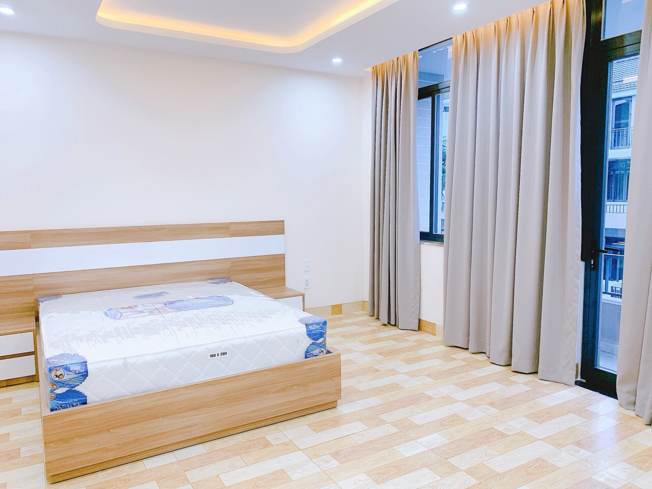 Cần Cho Thuê Nhà Phố Vườn LaViLa Kiến Á - Nguyễn Hữu Thọ 3