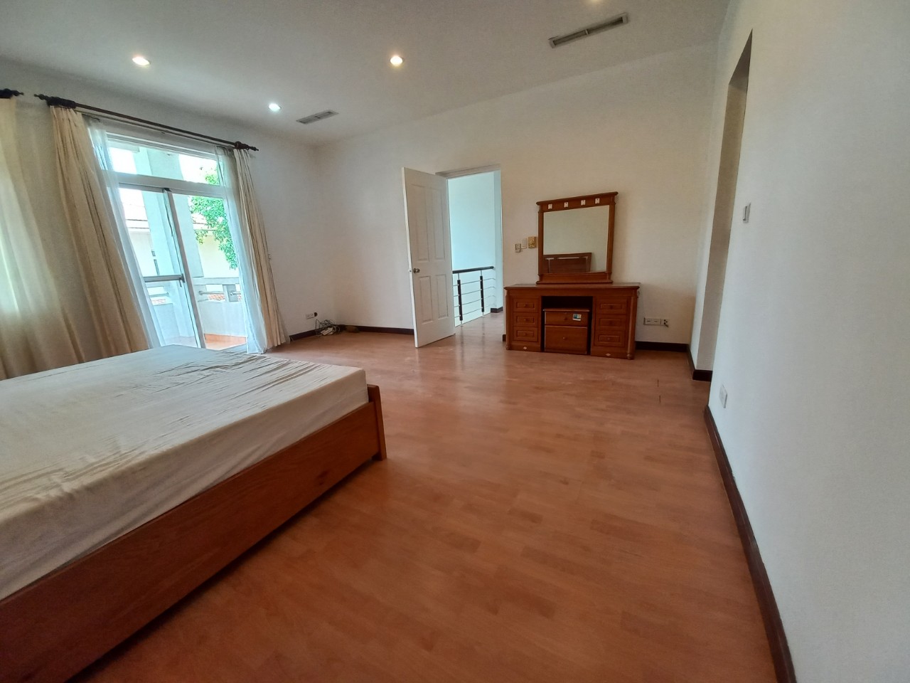 Cần Cho Thuê Biệt Thự Đơn Lập Phú Gia-  Phú Mỹ Hưng - Quận 7 8