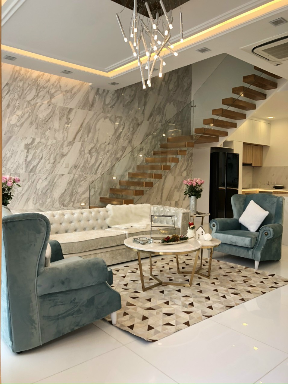 Nhà Phố Vườn Đường Lớn Phú Mỹ Hưng Cần Bán 5