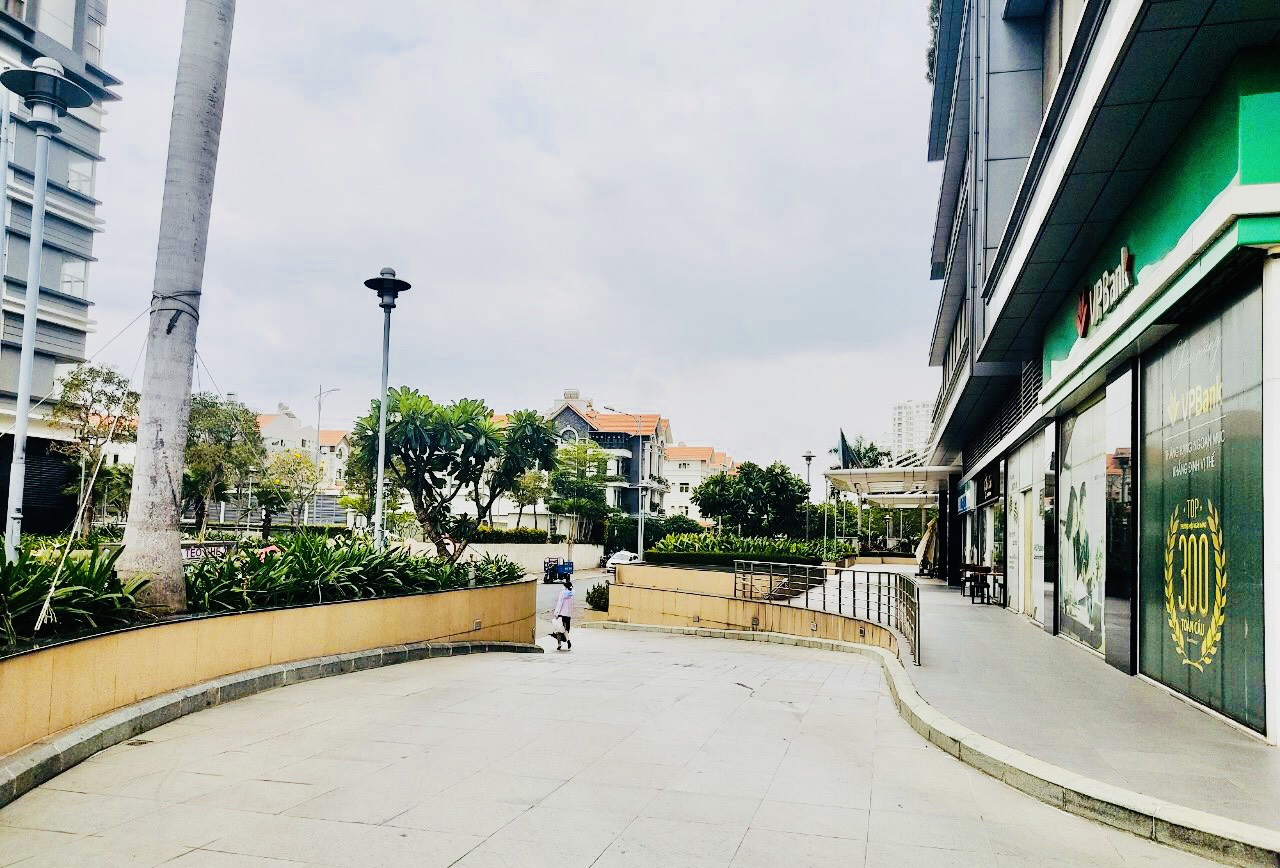 Sunrise North Shophouse For Rent - District 7 2