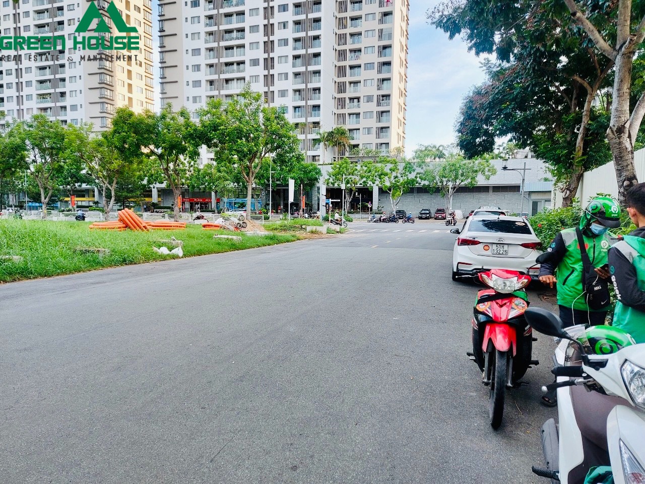 My Vien Shop For Sale - Phu My Hung - District 7 3