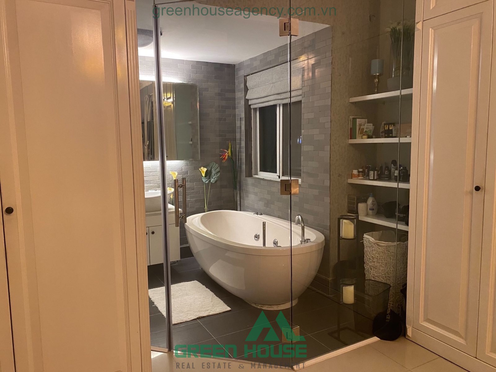 Riverside Apartment On Nguyen Luong Bang Street For Rent - Phu My Hung - District 7 - HCMC 3