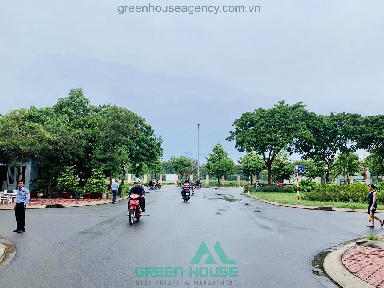 Cần Cho Thuê Cặp Nhà Phố Góc Kim Sơn Nguyễn Hữu Thọ Quận 7 1