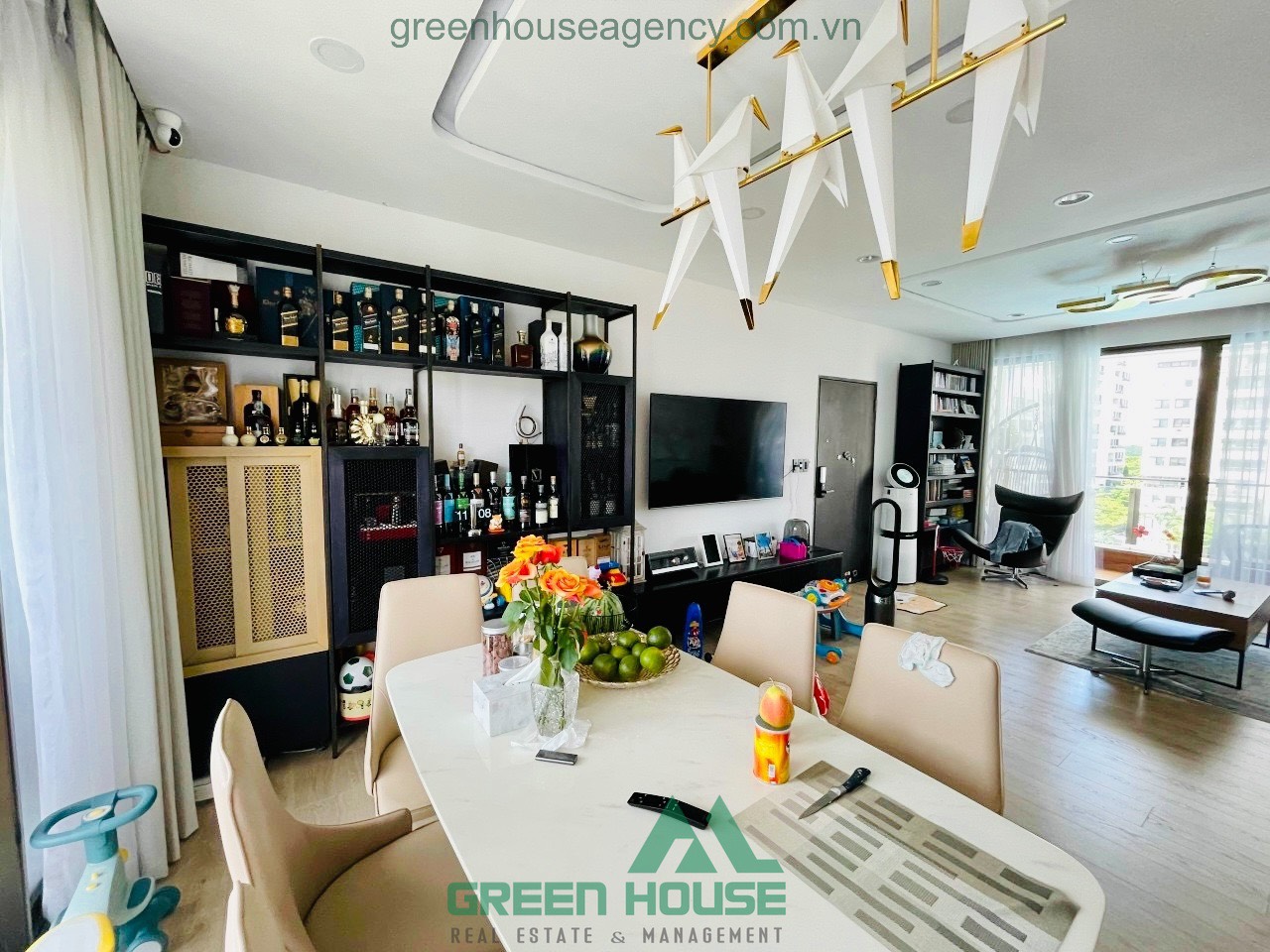 For Rent Panorama Phu My Hung apartment in District 7. Nice house, good price, see the house 24/7 2