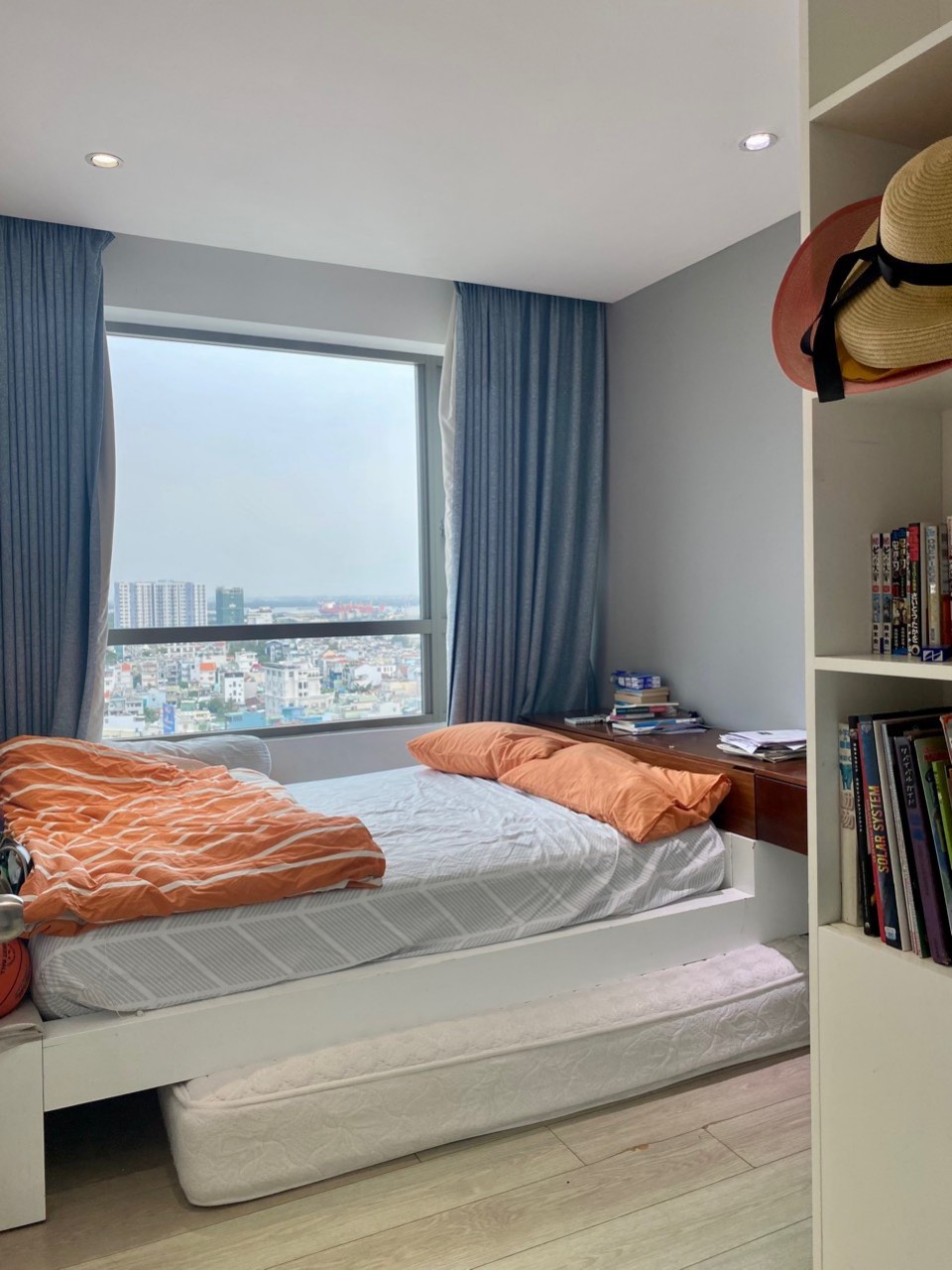 Riviera Point Apartment For Sale High Floor Nice View 3